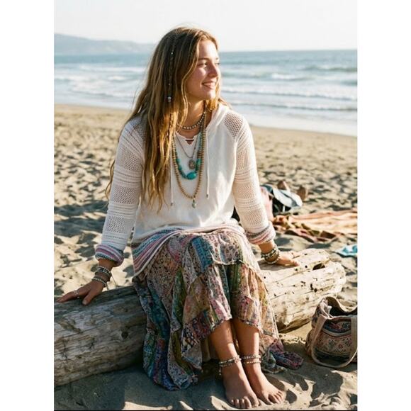 Athleta Sweaters - Athleta Boho Beach Hooded Crochet Knit Sweater Size Medium White Multi